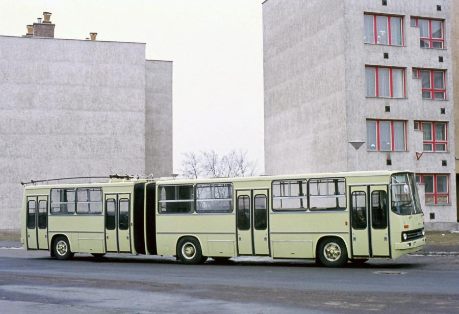  Ikarus 280T 1975 года  (фото 3 из 13)